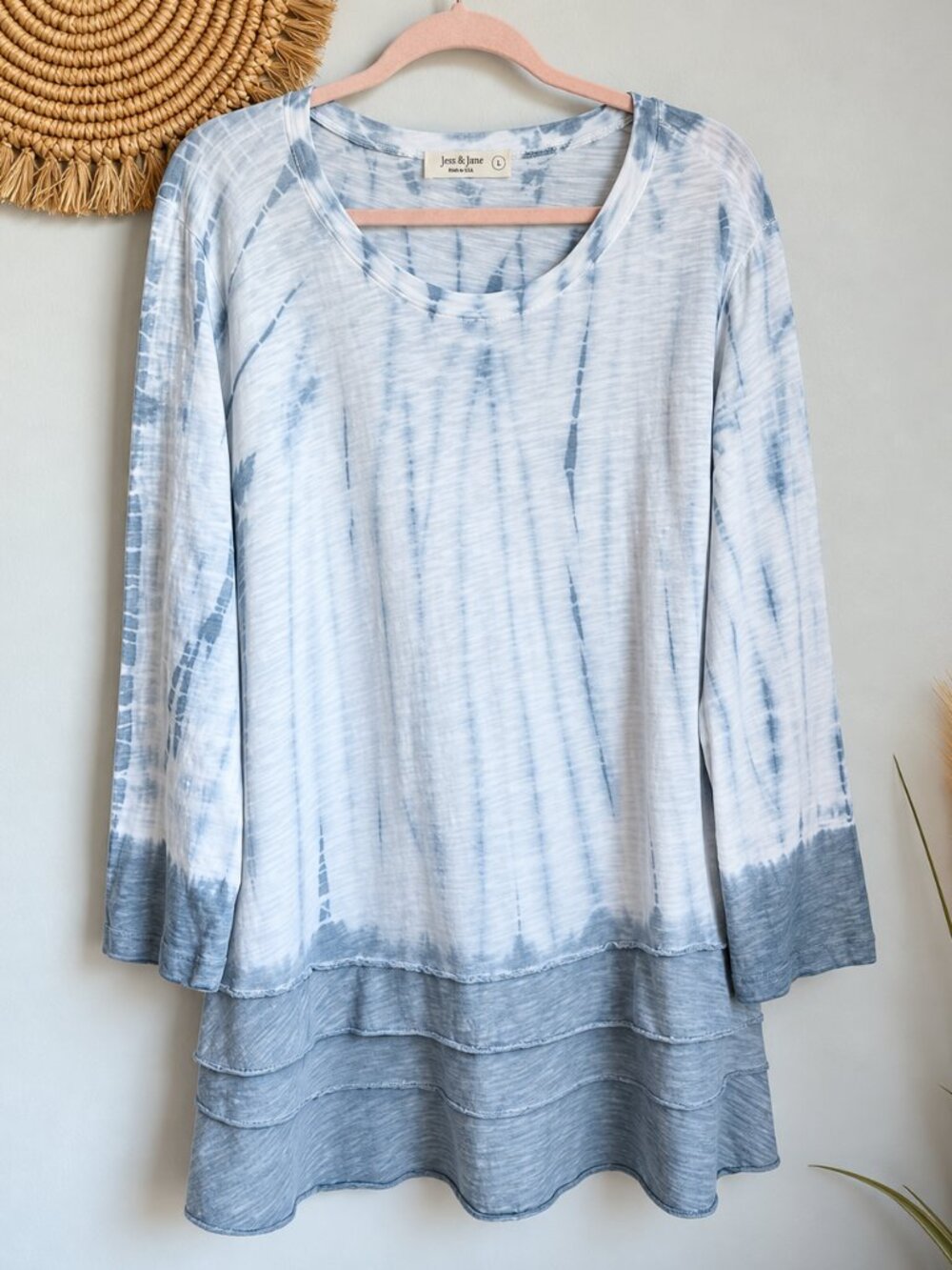 Jess & Jane Wearable Art Blue Tie Dye Tiered Ruffle Slub Knit Tunic Top Large